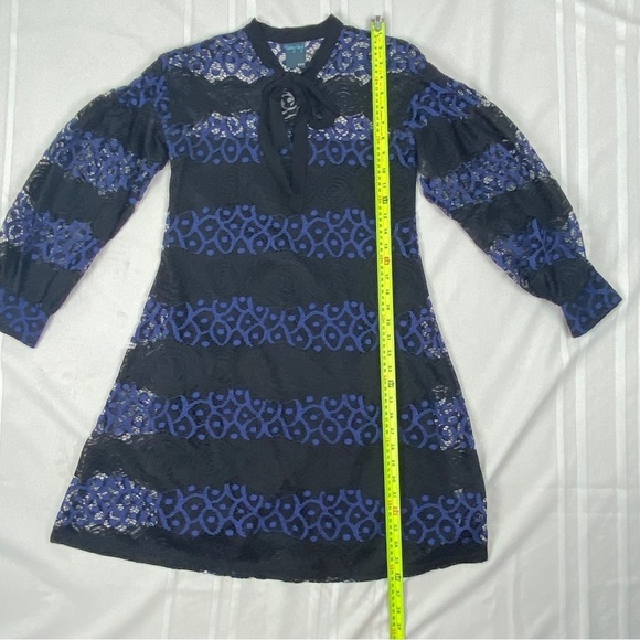 Gabby Skye Dress Size 4 Lace A-Line Long Sleeve‎ Lined Purple/Black Pullover - Picture 11 of 15